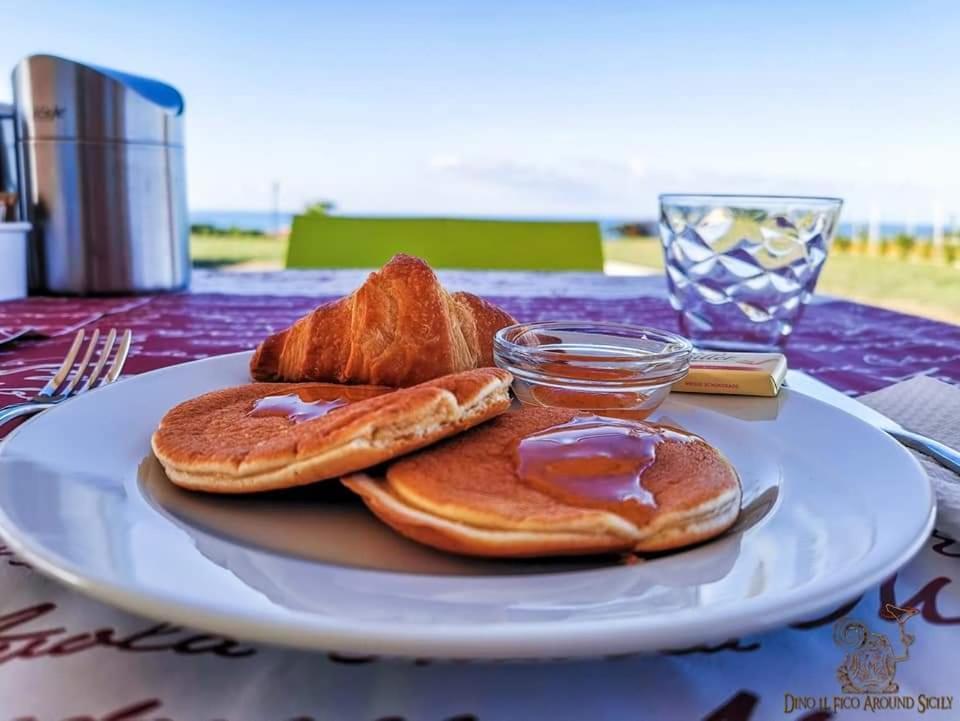 מונטאלגרו B&B L'Eden Di Capo Bianco מראה חיצוני תמונה