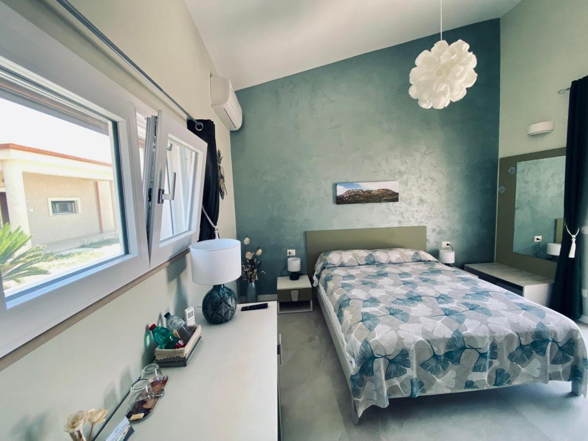 מונטאלגרו B&B L'Eden Di Capo Bianco מראה חיצוני תמונה