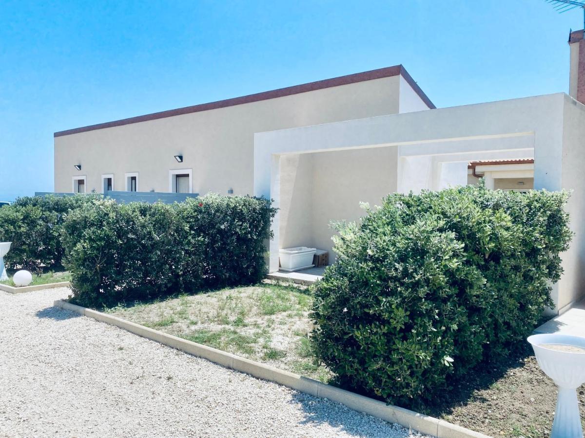 מונטאלגרו B&B L'Eden Di Capo Bianco מראה חיצוני תמונה