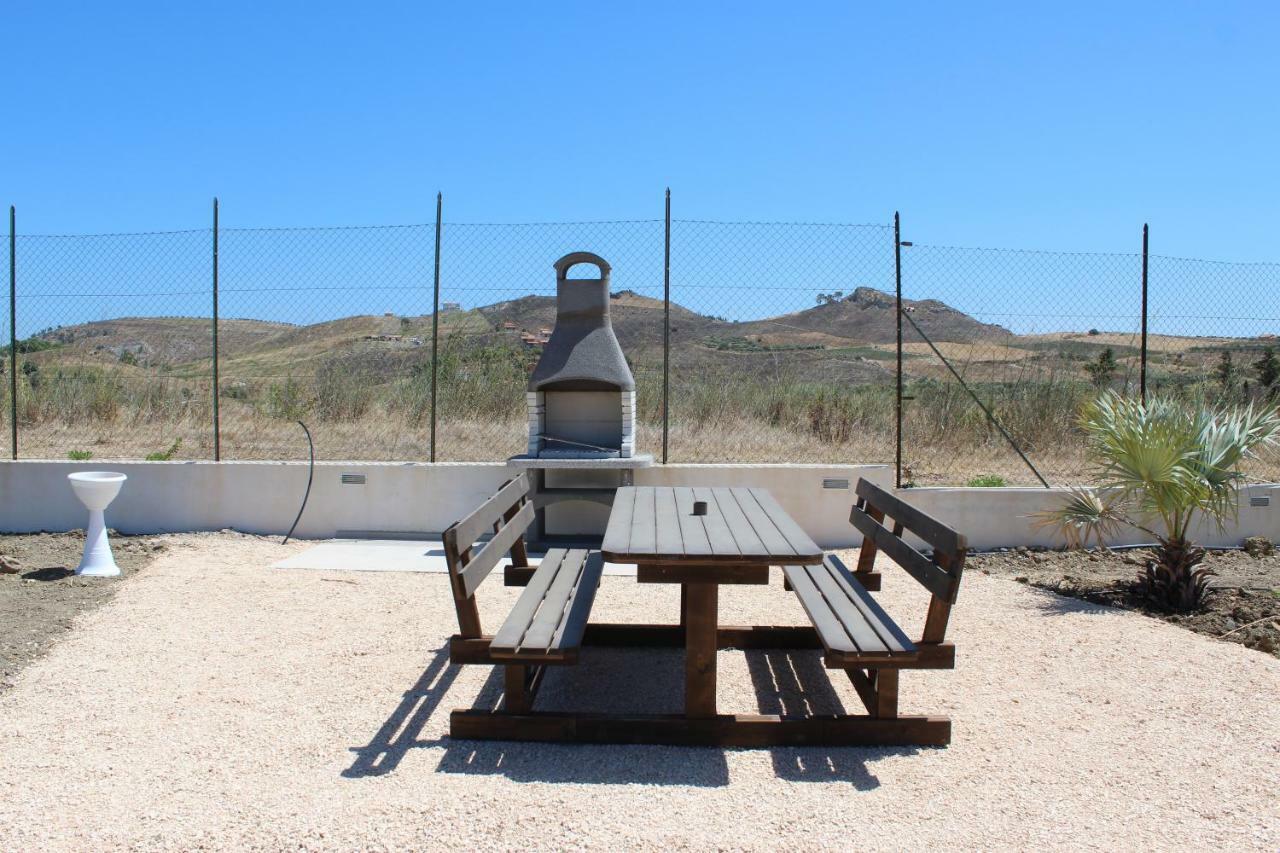 מונטאלגרו B&B L'Eden Di Capo Bianco מראה חיצוני תמונה